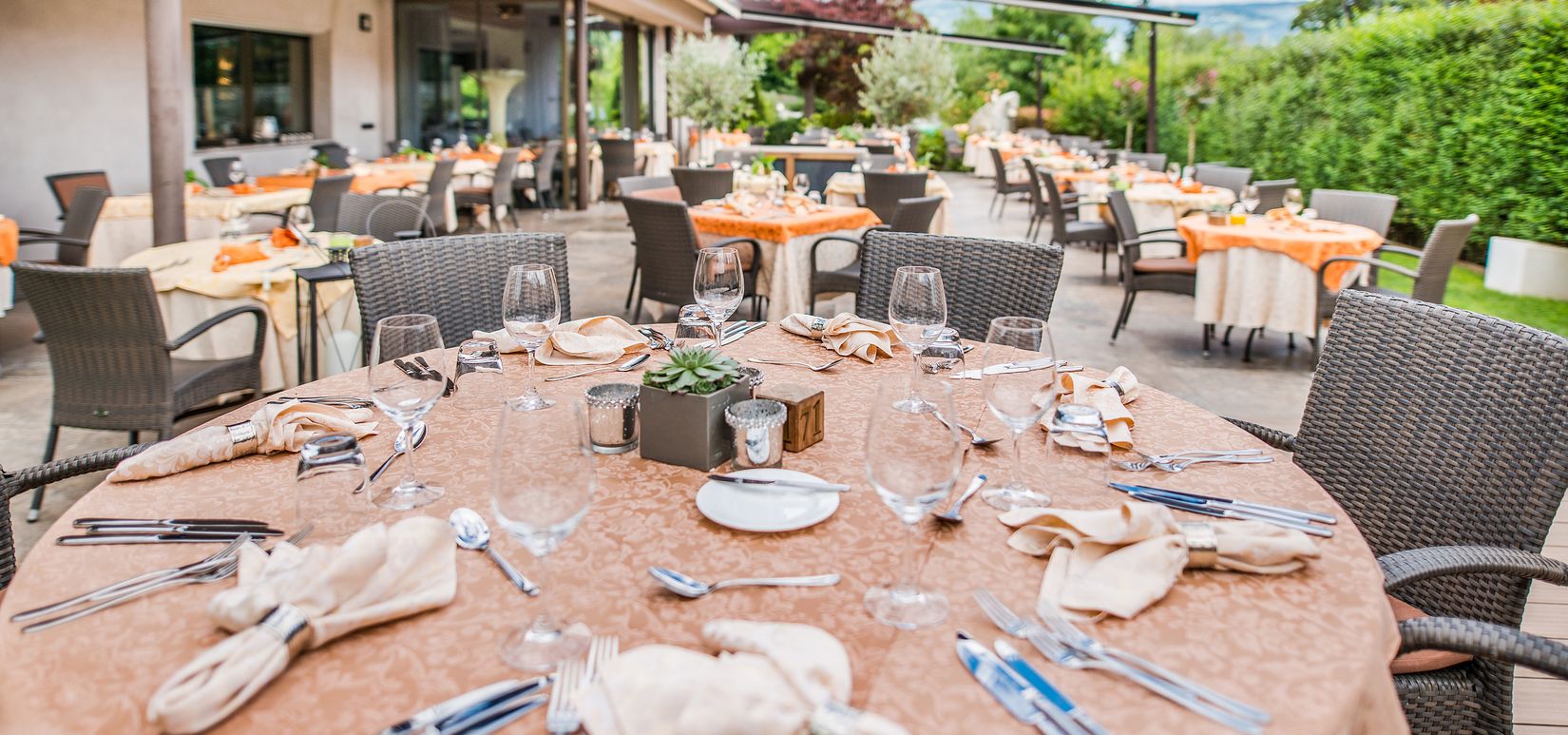 Godere capolavori culinari, terrazza panoramica